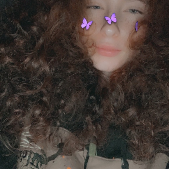 Meet your Posher, Phoebe - Picture 1 of 1